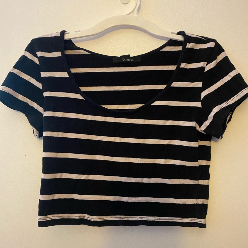 Forever 21 Black and Cream Striped Tee